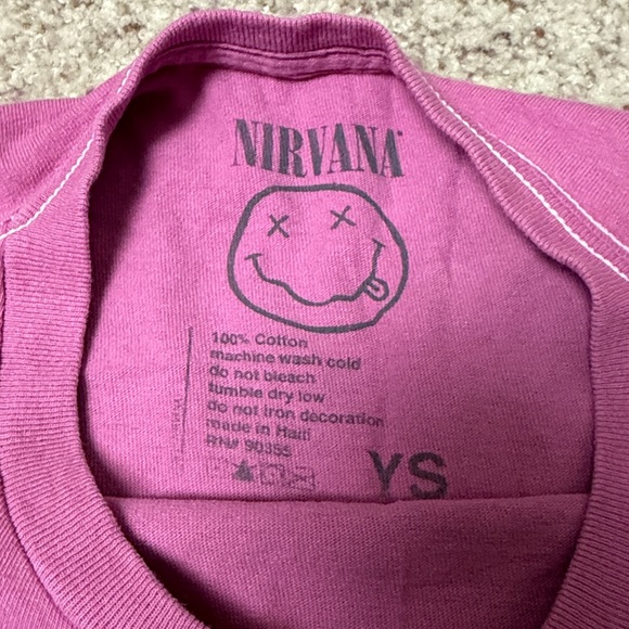 Favorite tee - Picture 3 of 4